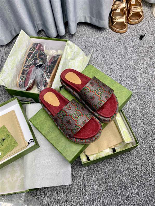 Gocci Slipper
