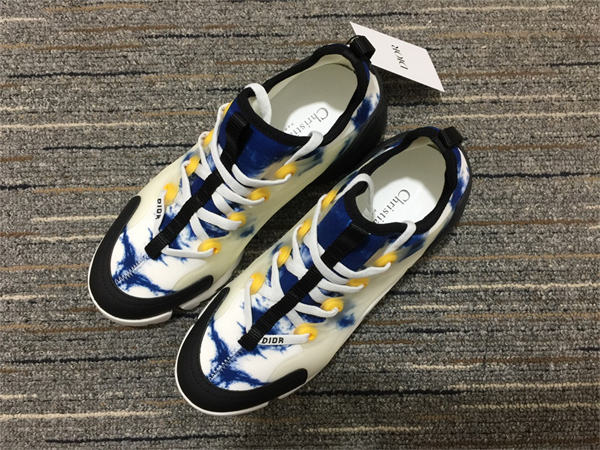 DR Sneakers