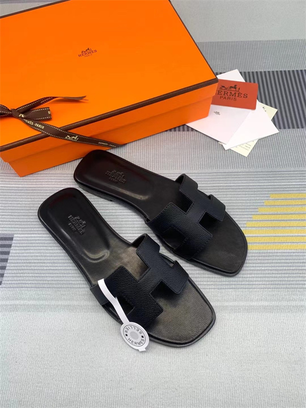 H Slipper