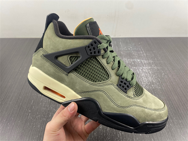 AIR JORDAN 4 RETRO Undefeated