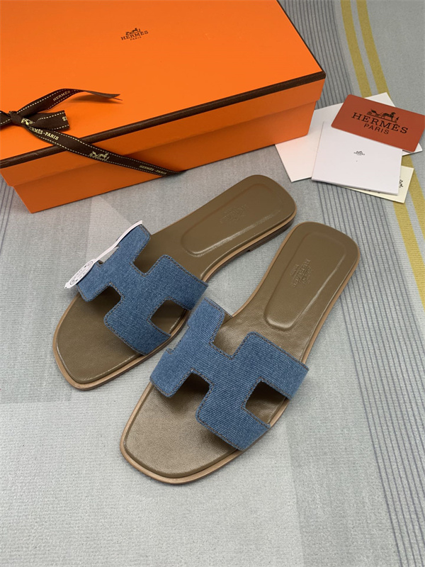 H Slipper