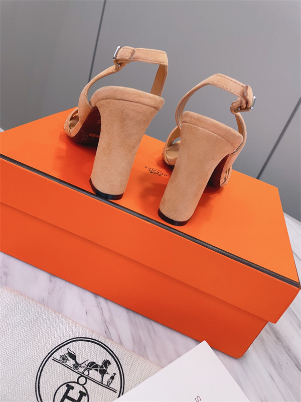H Sandals