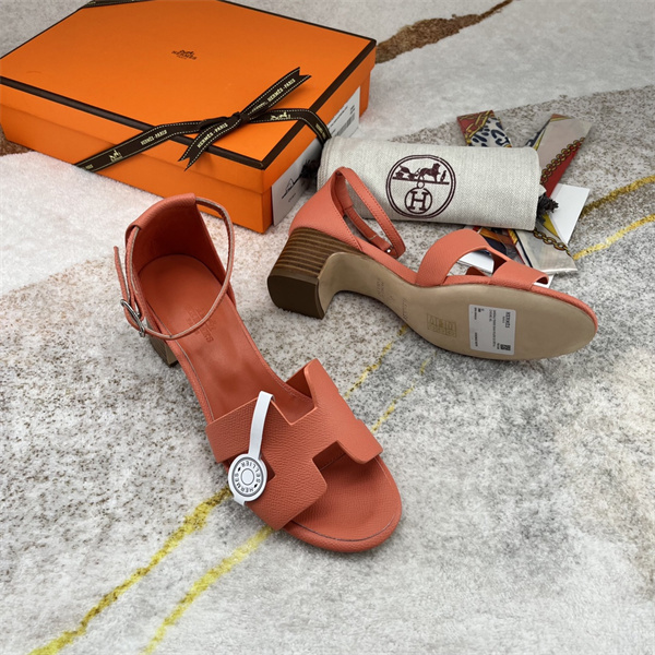 H Sandals