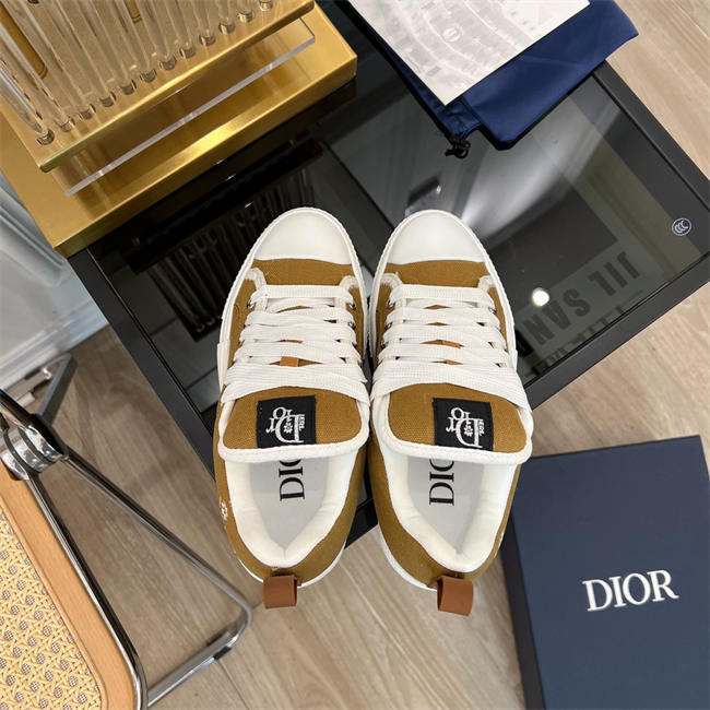 D*or b23 low top